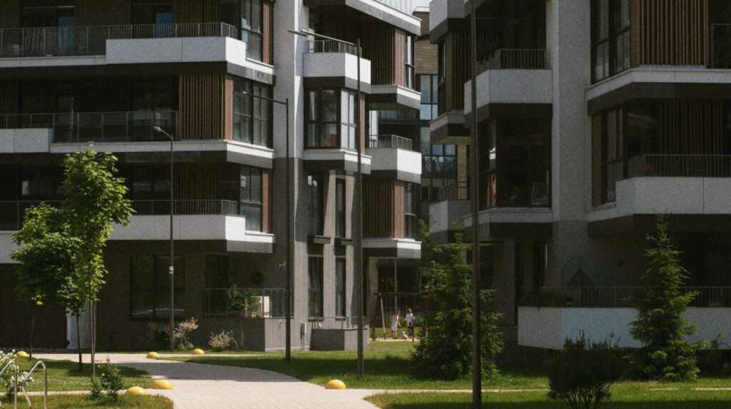 Limpieza, control de plagas y mantenimiento para Comunidades de Propietarios en Getafe Limpieza, control de plagas y mantenimiento para Comunidades de Propietarios en Getafe